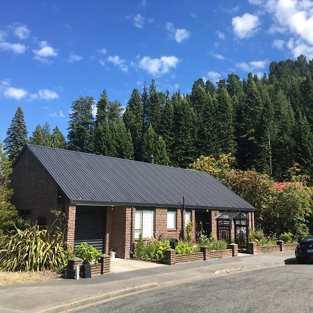 27 Alpine Avenue Vila Hanmer Springs Exterior foto